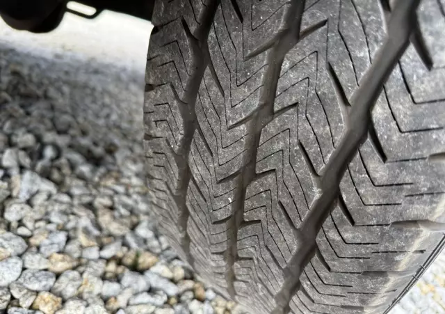 IVECO 2021/Daily 35-140 A8V/MAXI/ Automat Hi-Matic/full LED reflektory/Klima/PDC/tempomat/fotel comfort 