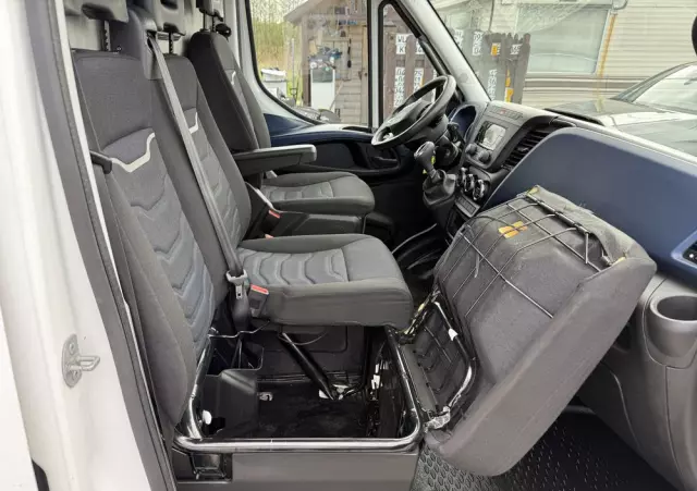 IVECO 2021/Daily 35-140 A8V/MAXI/ Automat Hi-Matic/full LED reflektory/Klima/PDC/tempomat/fotel comfort 