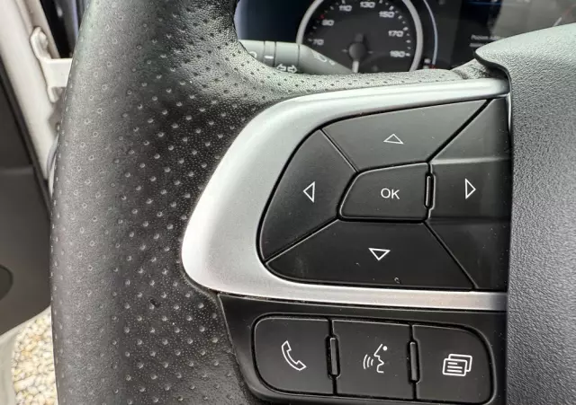 IVECO 2021/Daily 35-140 A8V/MAXI/ Automat Hi-Matic/full LED reflektory/Klima/PDC/tempomat/fotel comfort 