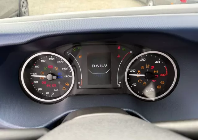 IVECO 2021/Daily 35-140 A8V/MAXI/ Automat Hi-Matic/full LED reflektory/Klima/PDC/tempomat/fotel comfort 