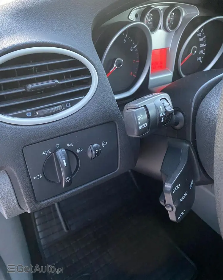 FORD Focus 1.6 16V Concept