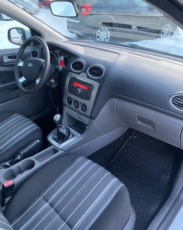 FORD Focus 1.6 16V Concept