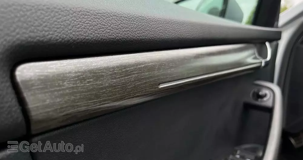 SKODA Octavia Scout 2.0 TDI 4x4 DSG