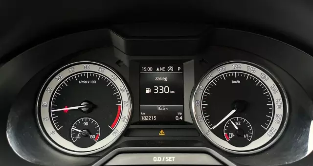 SKODA Octavia Scout 2.0 TDI 4x4 DSG