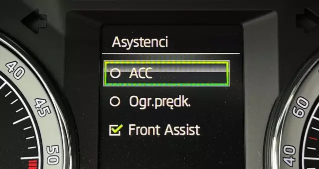 SKODA Octavia Scout 2.0 TDI 4x4 DSG