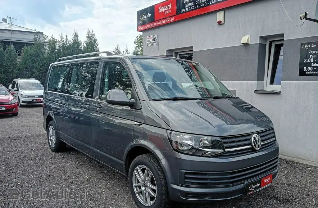 VOLKSWAGEN Caravelle 