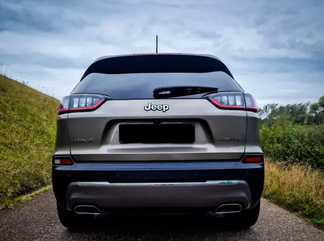 JEEP Cherokee 3.2 V6 Active Drive I Limited