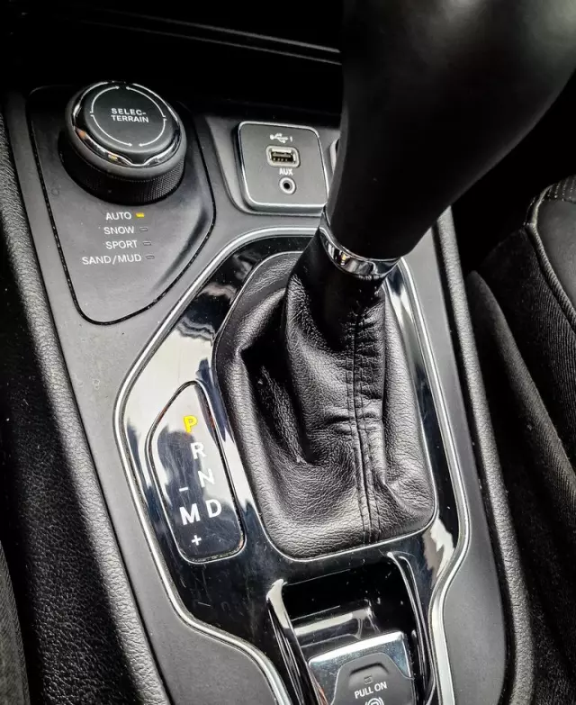 JEEP Cherokee 3.2 V6 Active Drive I Limited