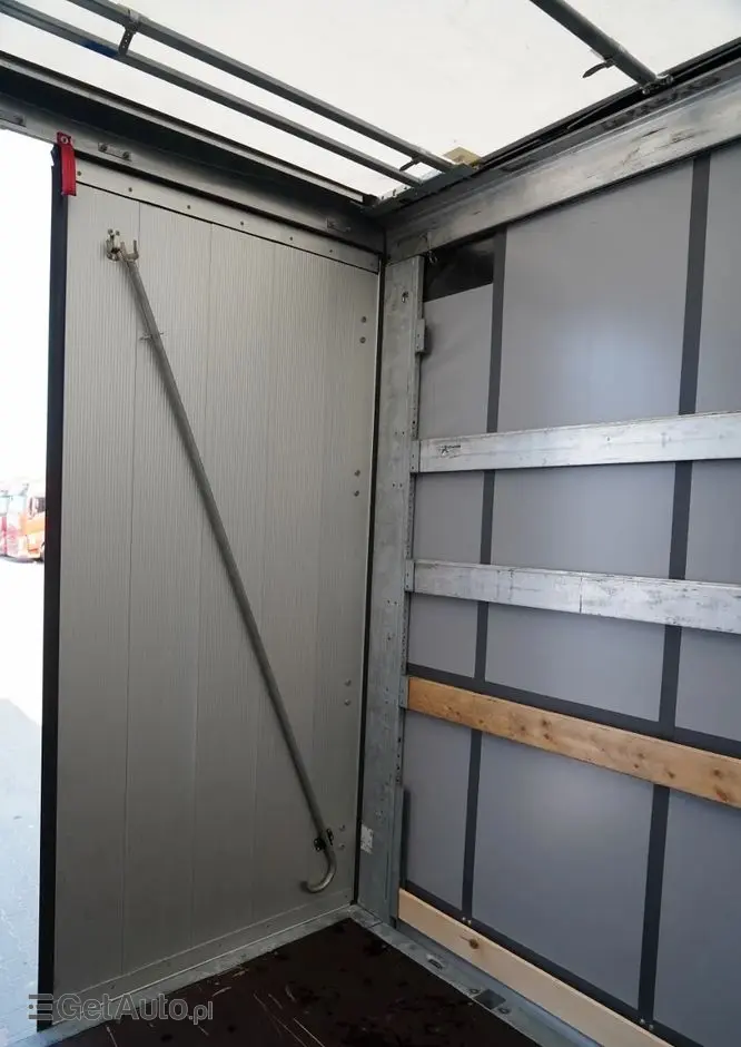 SCHMITZ CARGOBULL FIRANKA / STANDARD / 2024 R 