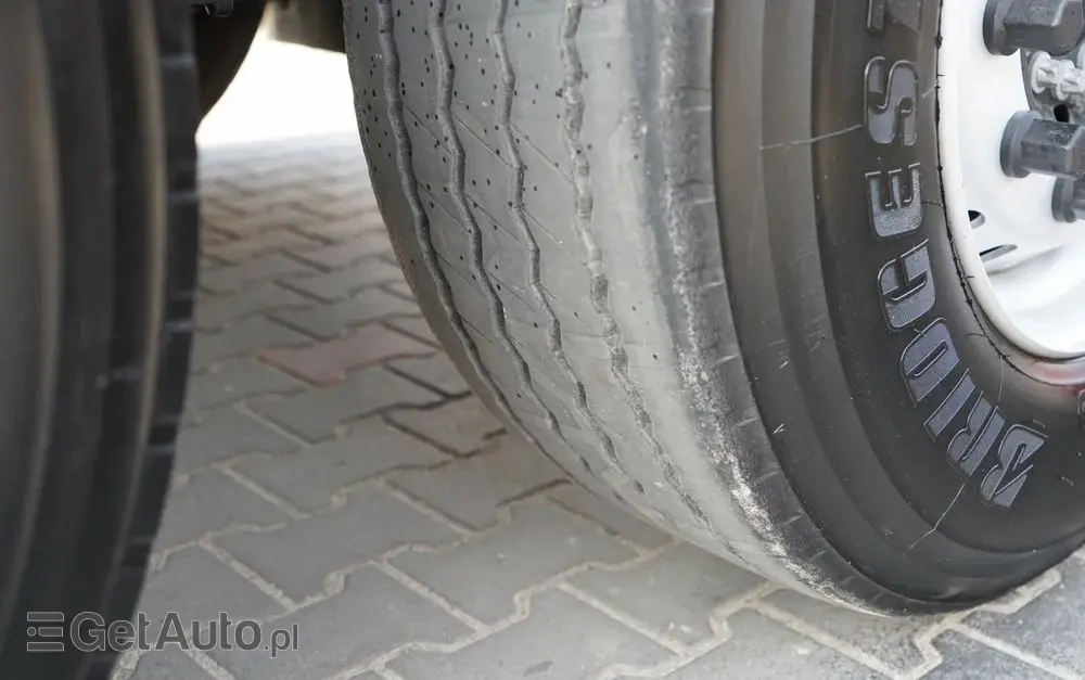 SCHMITZ CARGOBULL FIRANKA / STANDARD / 2024 R 