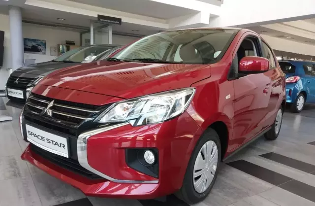 MITSUBISHI Space Star 