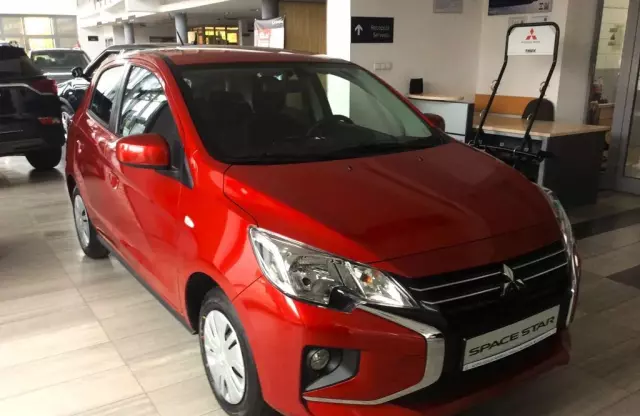 MITSUBISHI Space Star 