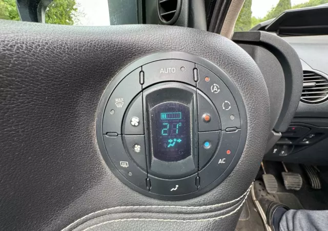 RENAULT Espace 2.0 dCi Celsium