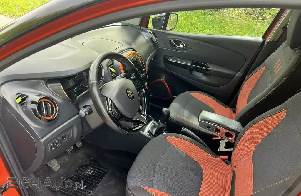 RENAULT Captur 