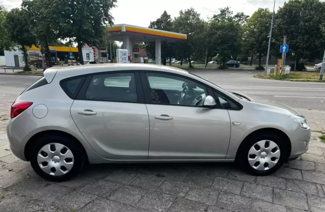 OPEL Astra 1.4 (100 KM) ecoFLEX