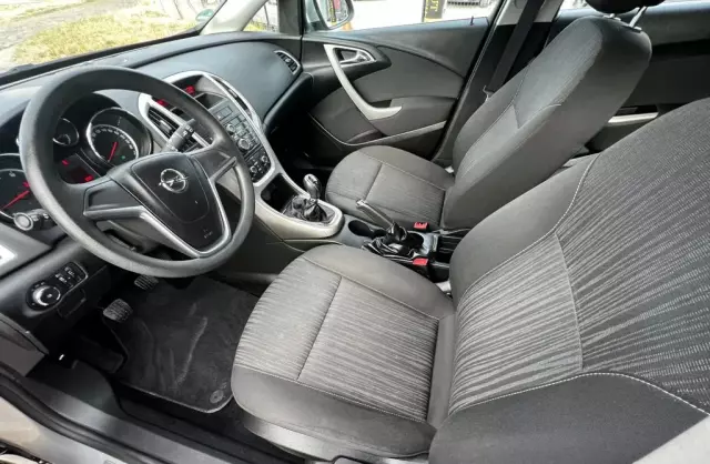 OPEL Astra 1.4 (100 KM) ecoFLEX