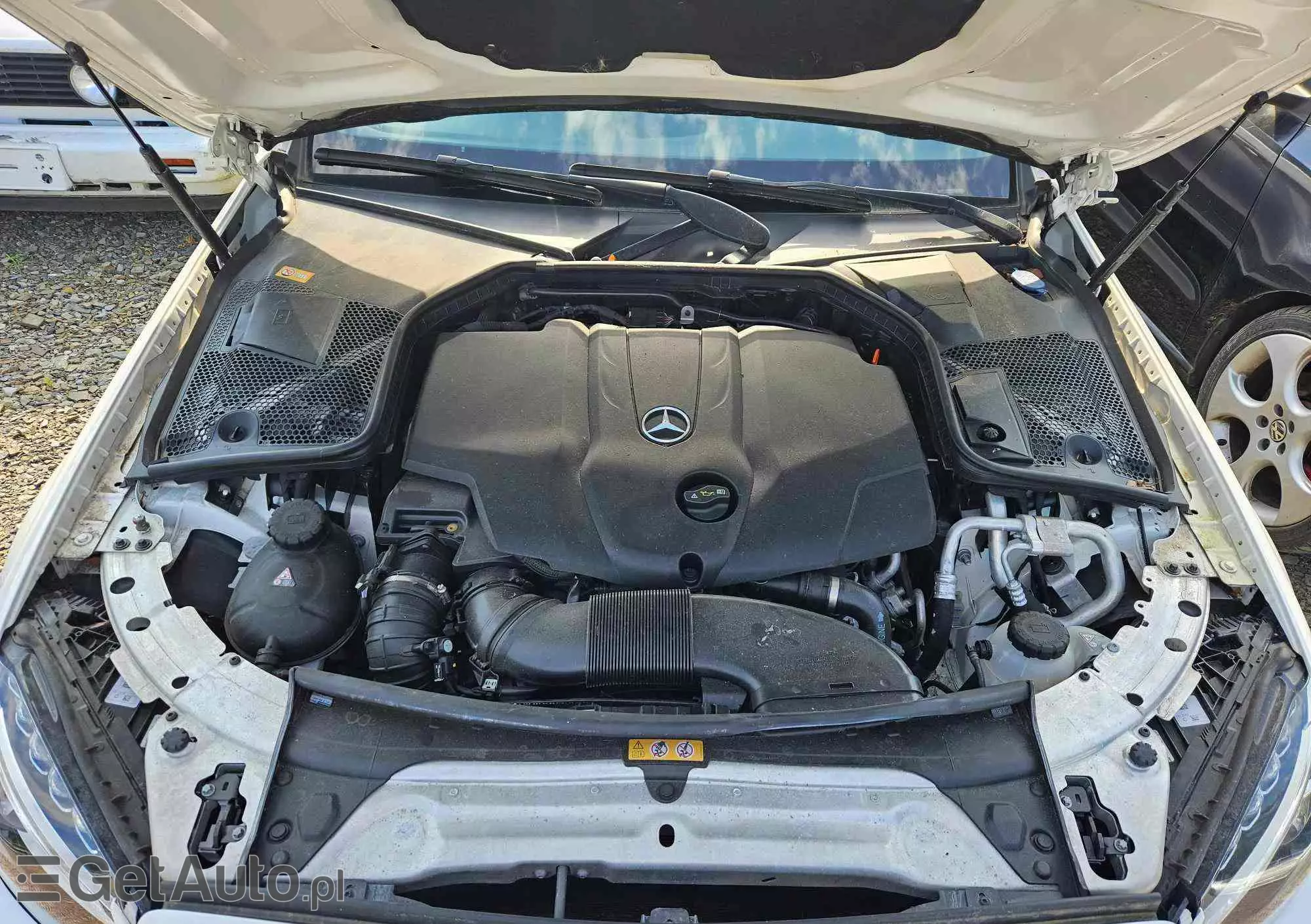 MERCEDES-BENZ Klasa C Coupe 9G-TRONIC Night Edition