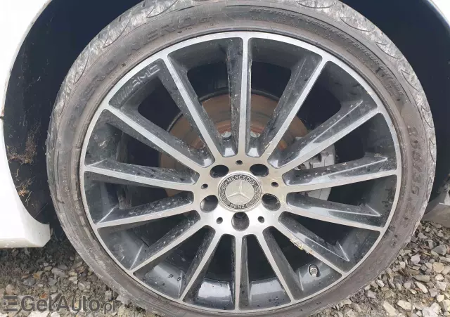 MERCEDES-BENZ Klasa C Coupe 9G-TRONIC Night Edition