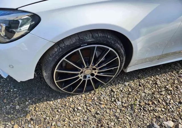 MERCEDES-BENZ Klasa C Coupe 9G-TRONIC Night Edition