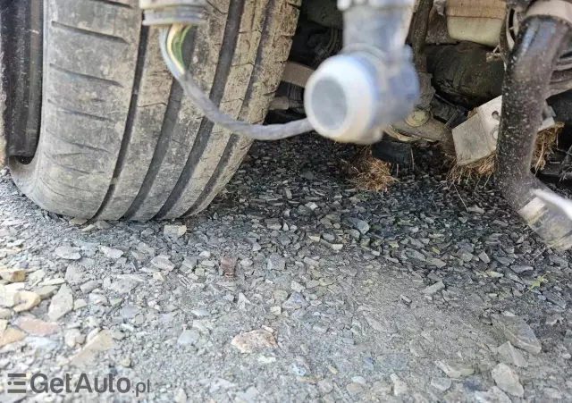 MERCEDES-BENZ Klasa C Coupe 9G-TRONIC Night Edition