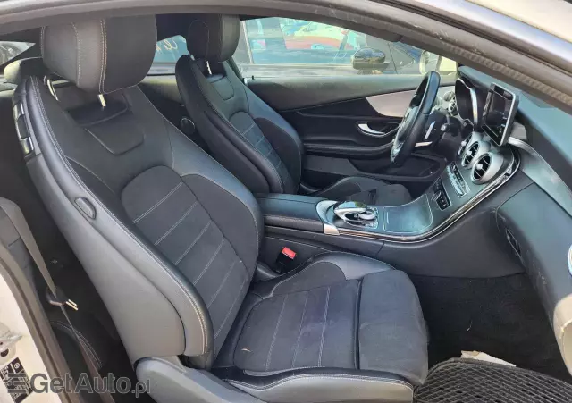 MERCEDES-BENZ Klasa C Coupe 9G-TRONIC Night Edition