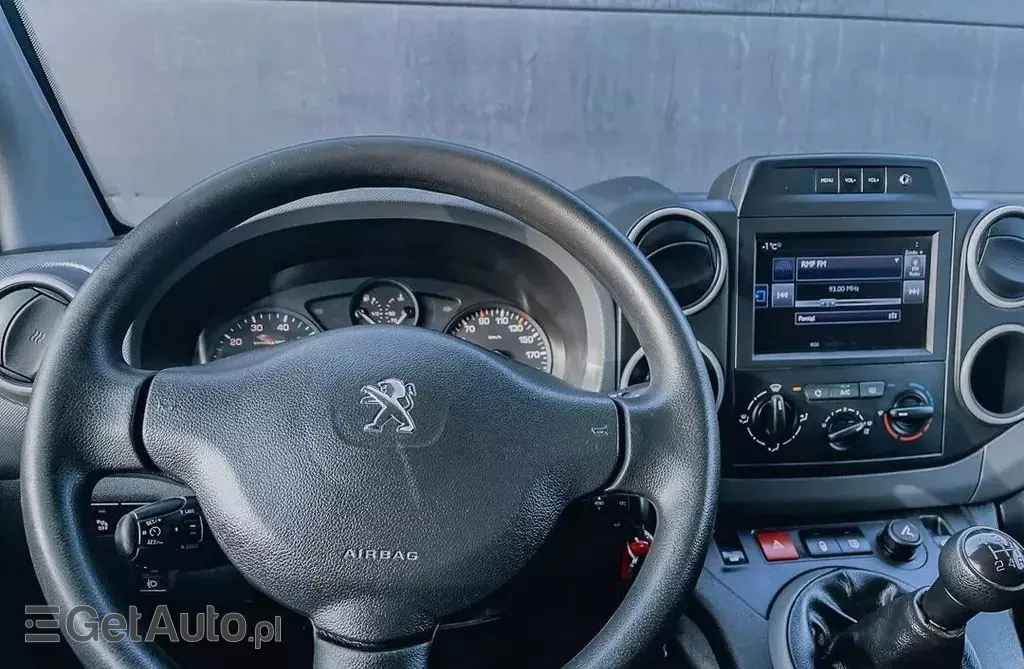 PEUGEOT Partner 
