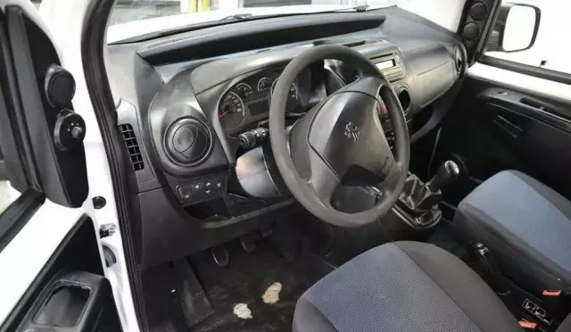 PEUGEOT Bipper 