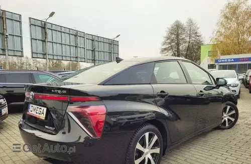 TOYOTA Mirai 