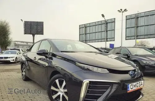 TOYOTA Mirai 