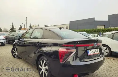 TOYOTA Mirai 