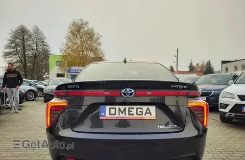 TOYOTA Mirai 