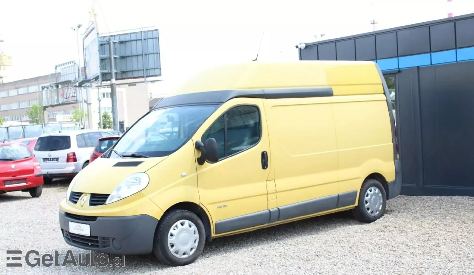 RENAULT Trafic 