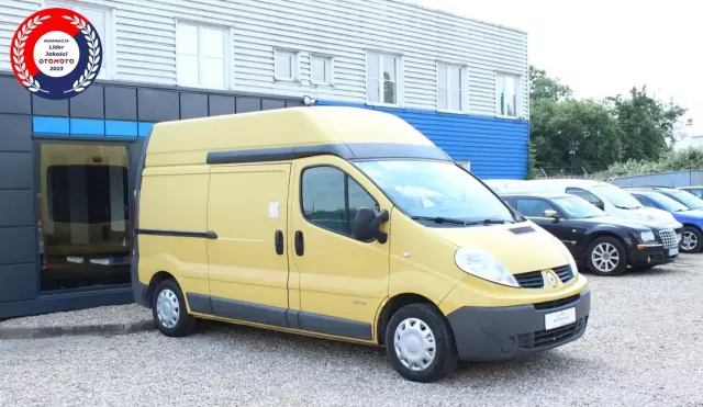 RENAULT Trafic 
