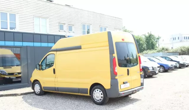 RENAULT Trafic 