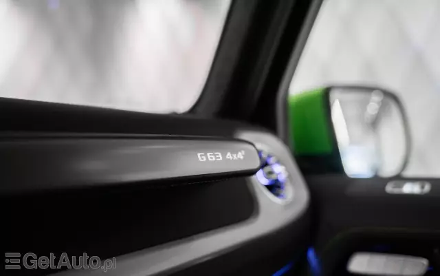 MERCEDES-BENZ Klasa G AMG 63 4x4