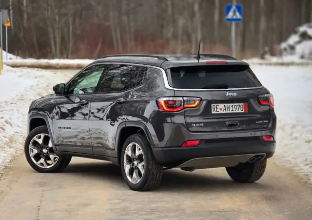 JEEP Compass 2.0 MultiJet Active Drive Automatik Limited