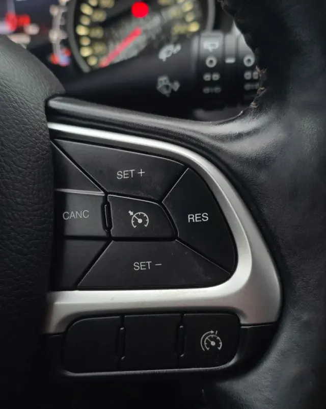 JEEP Compass 2.0 MultiJet Active Drive Automatik Limited