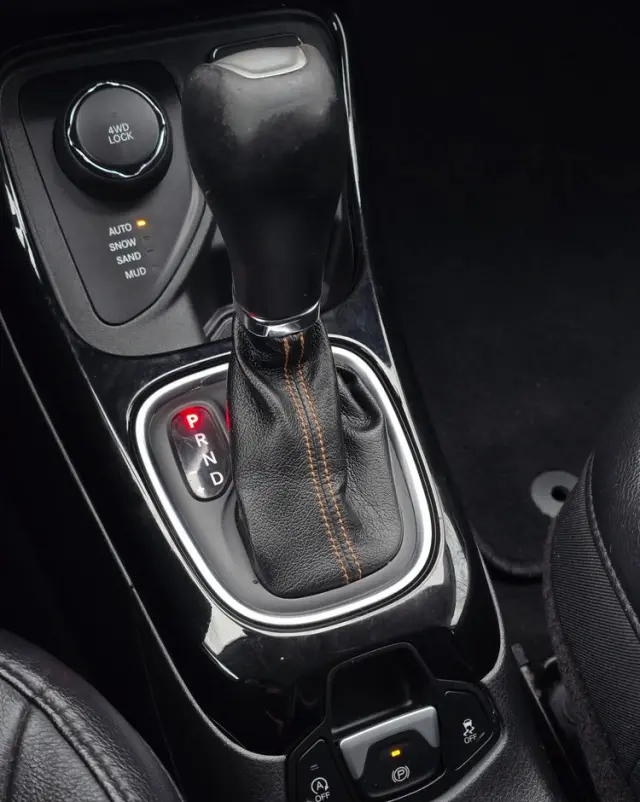 JEEP Compass 2.0 MultiJet Active Drive Automatik Limited