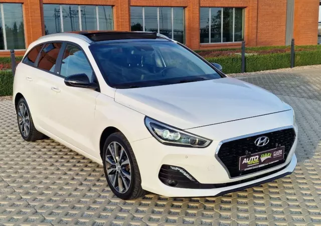 HYUNDAI I30 
