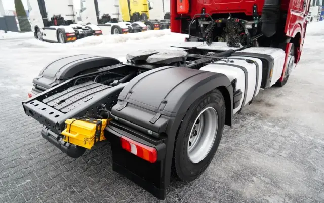 MERCEDES-BENZ ACTROS 1845 / MP5 / BIG SPACE 