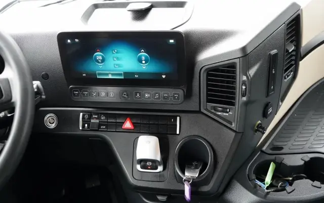 MERCEDES-BENZ ACTROS 1845 / MP5 / BIG SPACE 