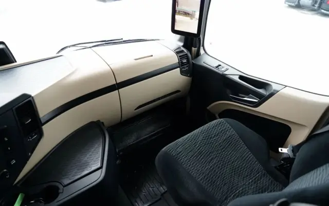 MERCEDES-BENZ ACTROS 1845 / MP5 / BIG SPACE 