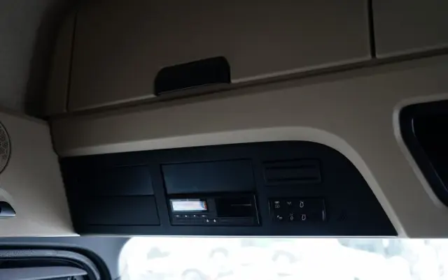 MERCEDES-BENZ ACTROS 1845 / MP5 / BIG SPACE 