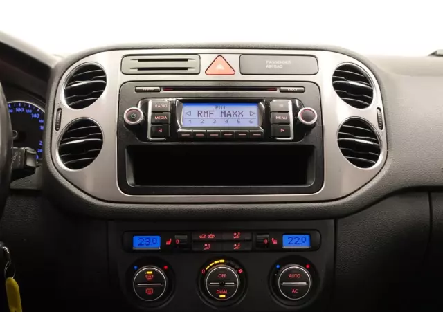 VOLKSWAGEN Tiguan 1.4 TSI 4Motion Trend & Fun