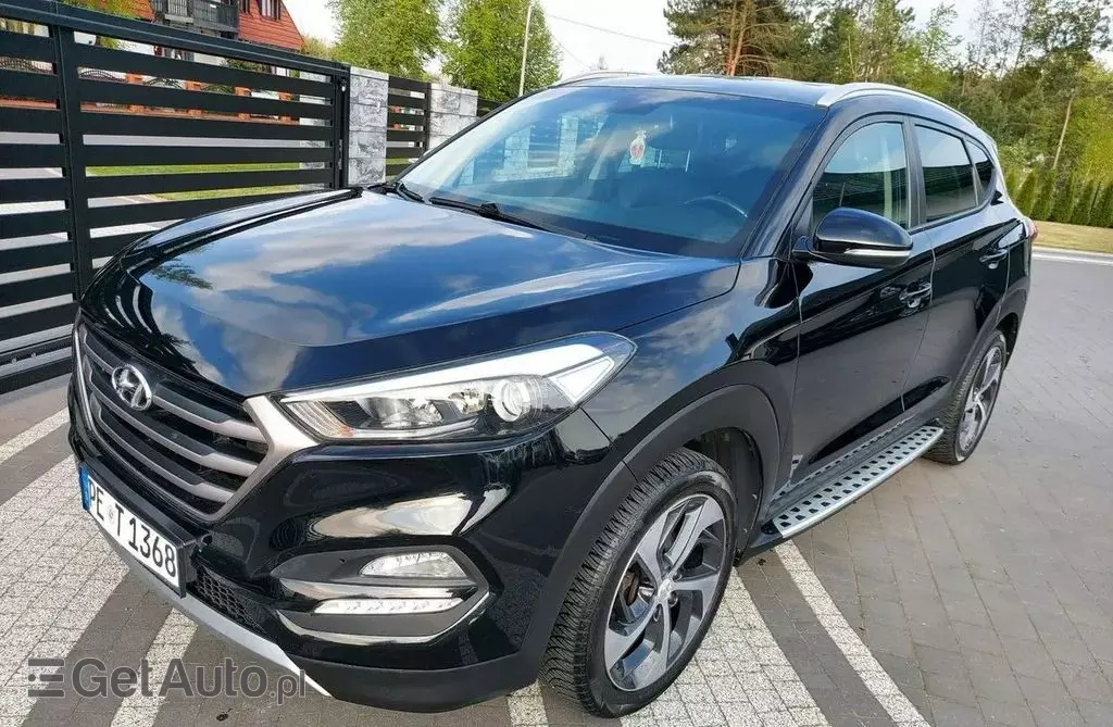 HYUNDAI Tucson 