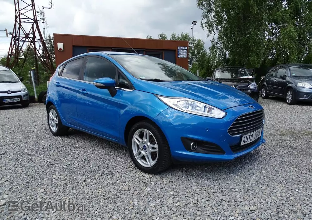 FORD Fiesta 1.0 EcoBoost Hybrid S&S TITANIUM