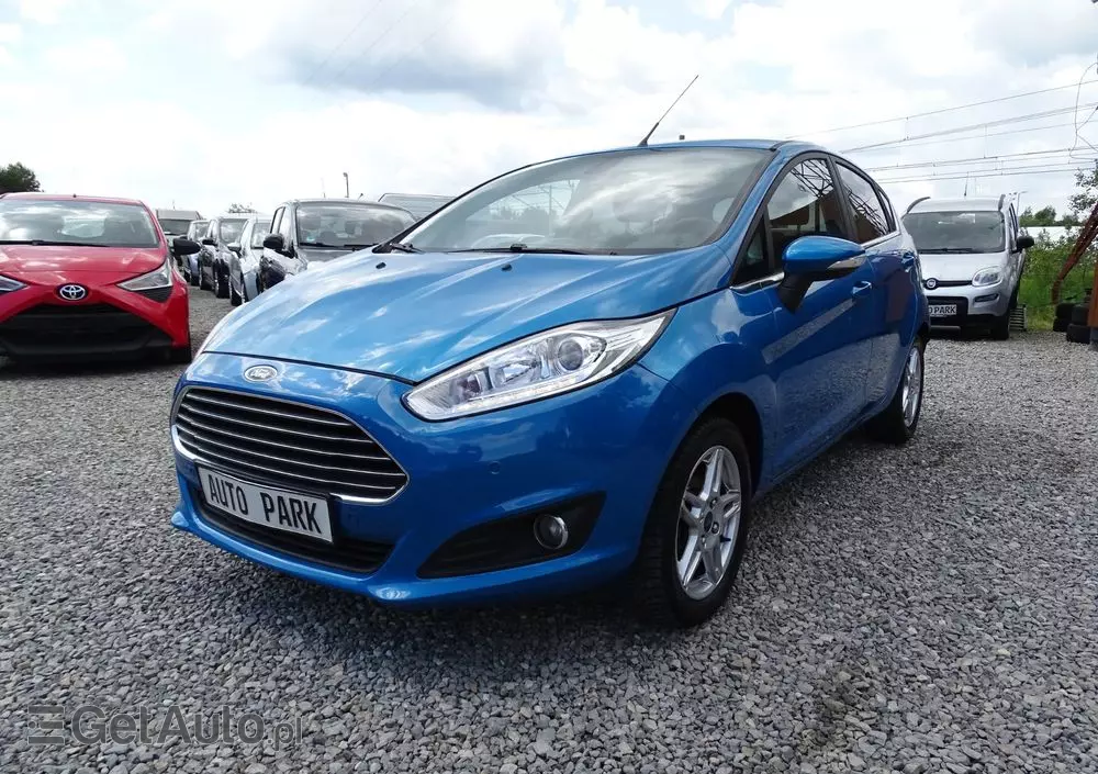 FORD Fiesta 1.0 EcoBoost Hybrid S&S TITANIUM