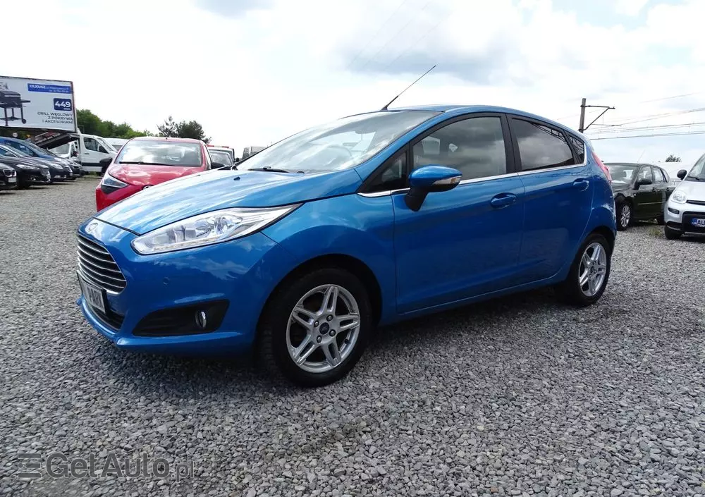 FORD Fiesta 1.0 EcoBoost Hybrid S&S TITANIUM
