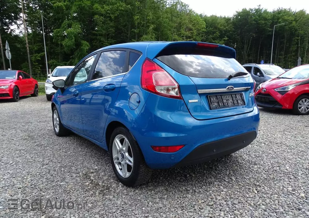 FORD Fiesta 1.0 EcoBoost Hybrid S&S TITANIUM