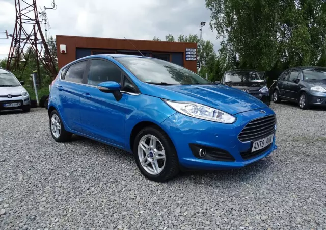 FORD Fiesta 1.0 EcoBoost Hybrid S&S TITANIUM